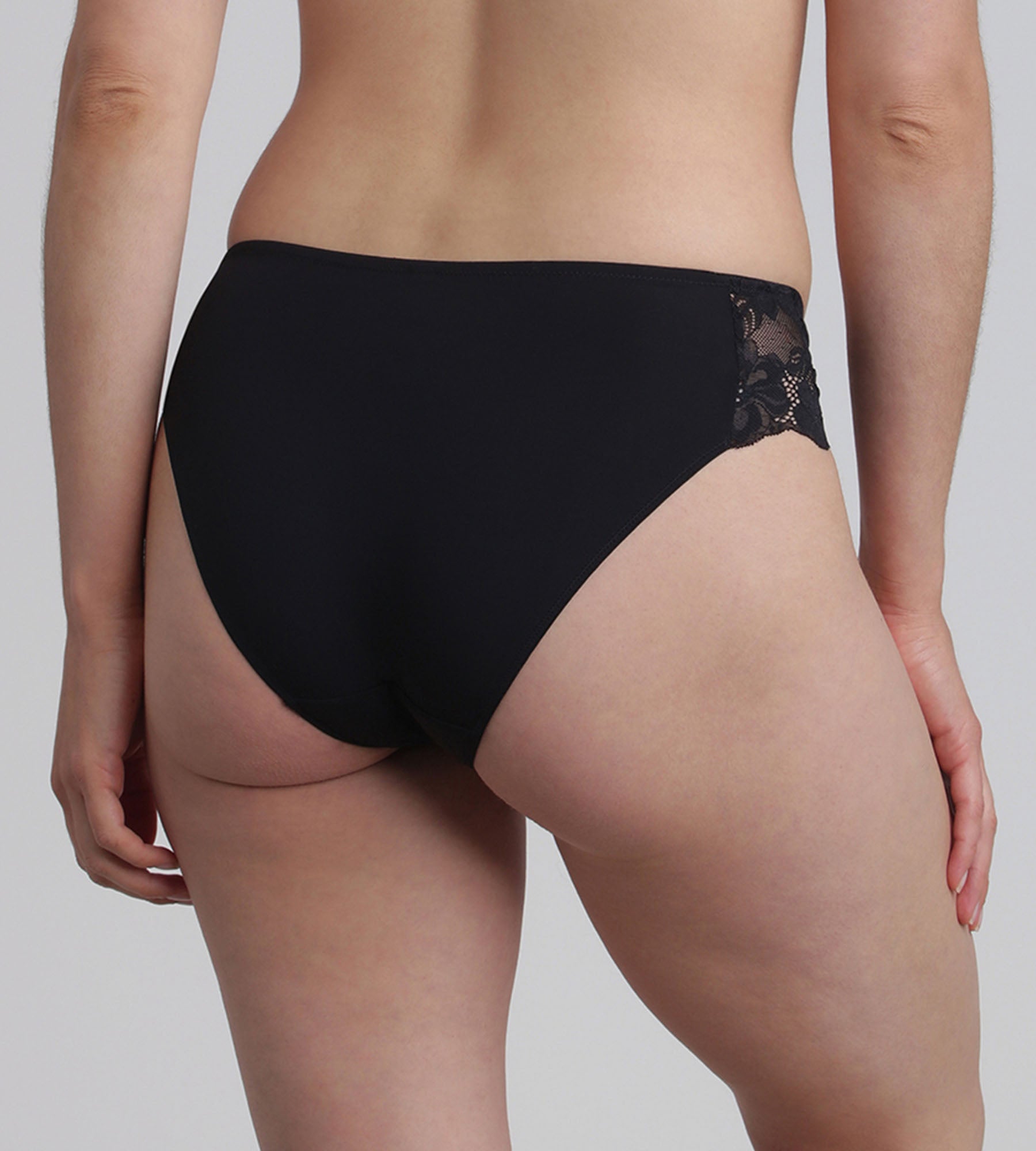 Playtex® Slip femme noir Essential Elegance