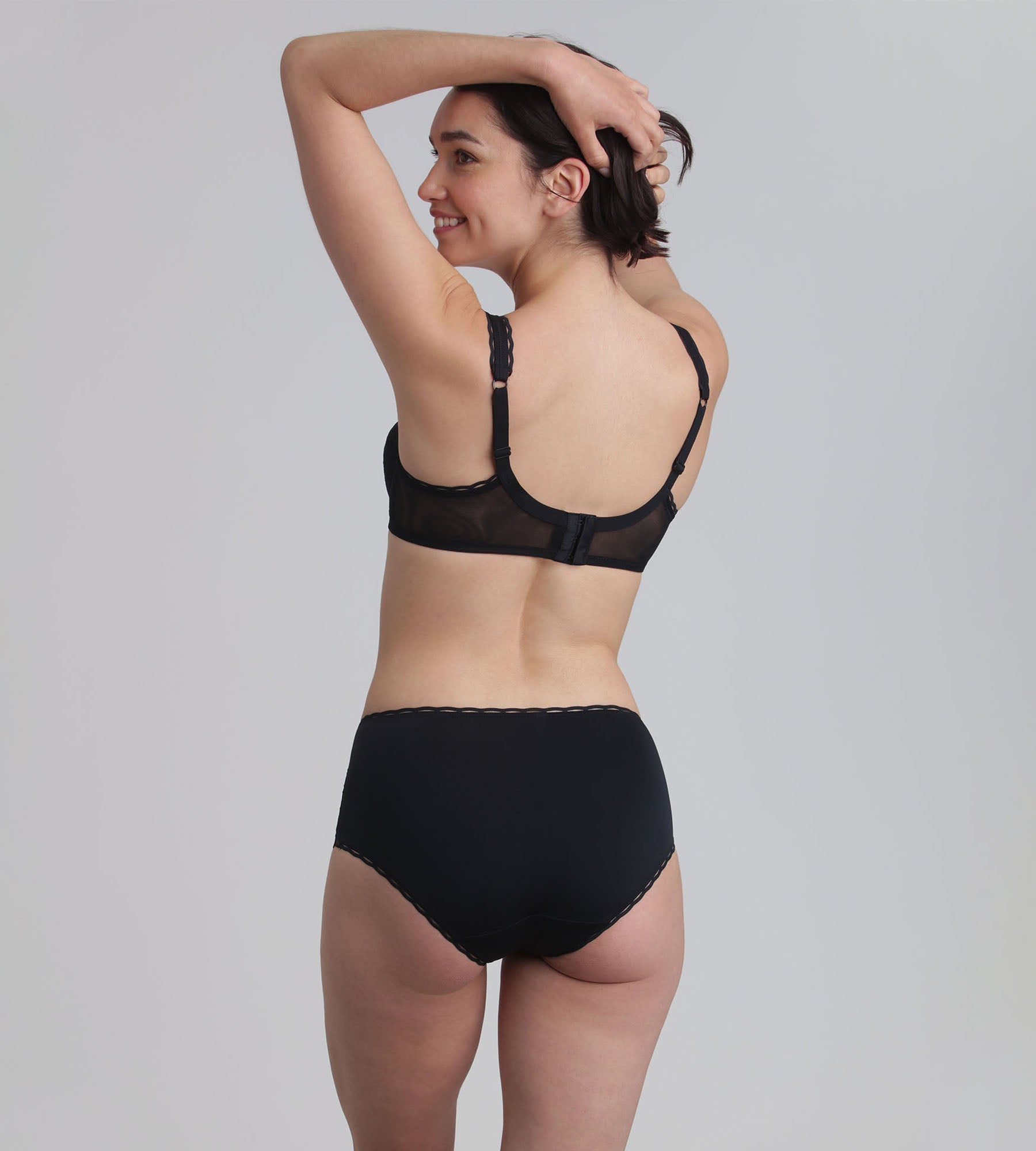 Playtex® Soutien-gorge avec armatures noir Cœur Croisé Féminin Recyclé