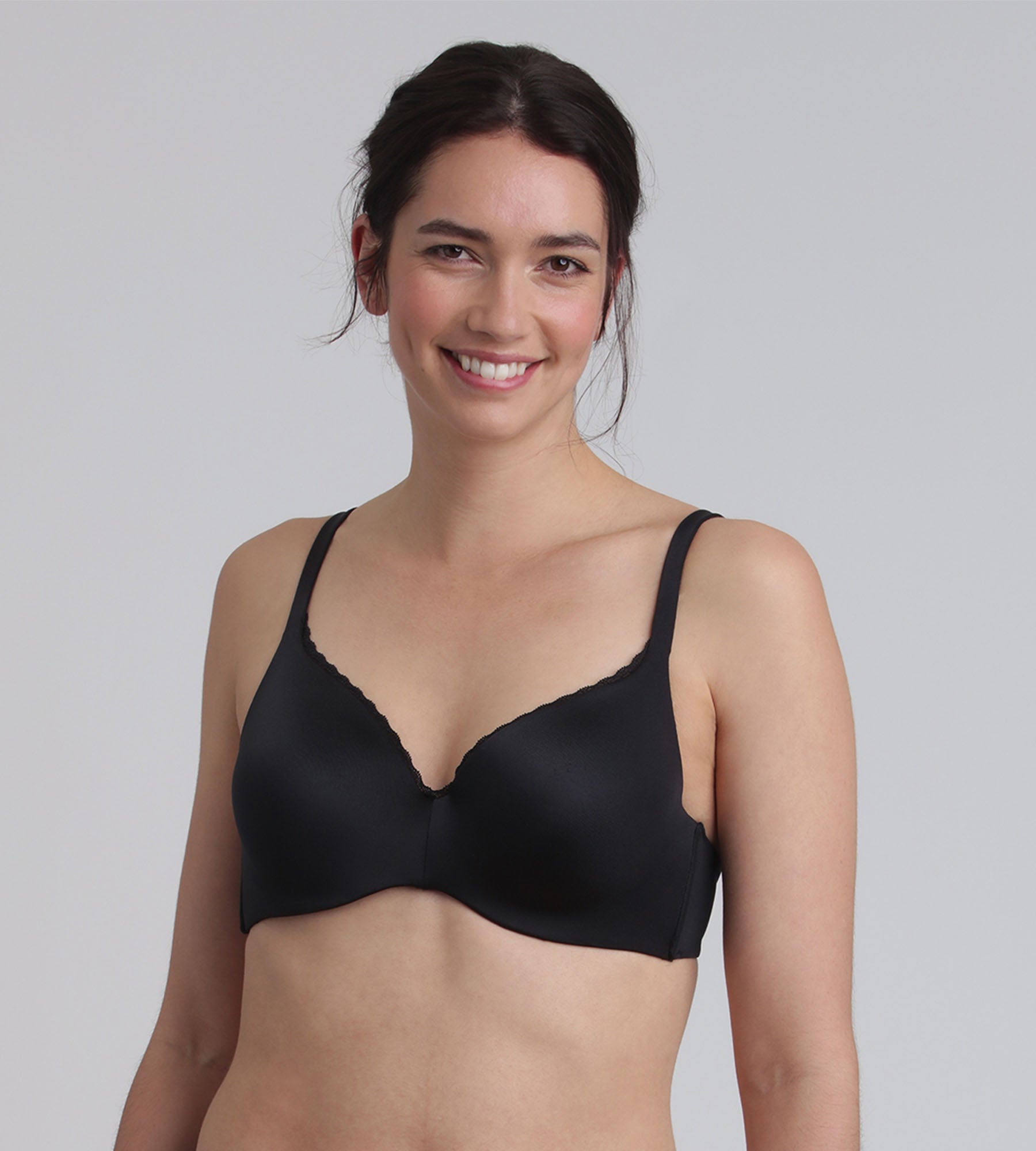 Playtex® Soutien-gorge coque aux armatures amovibles noir 24h Soft Absolu