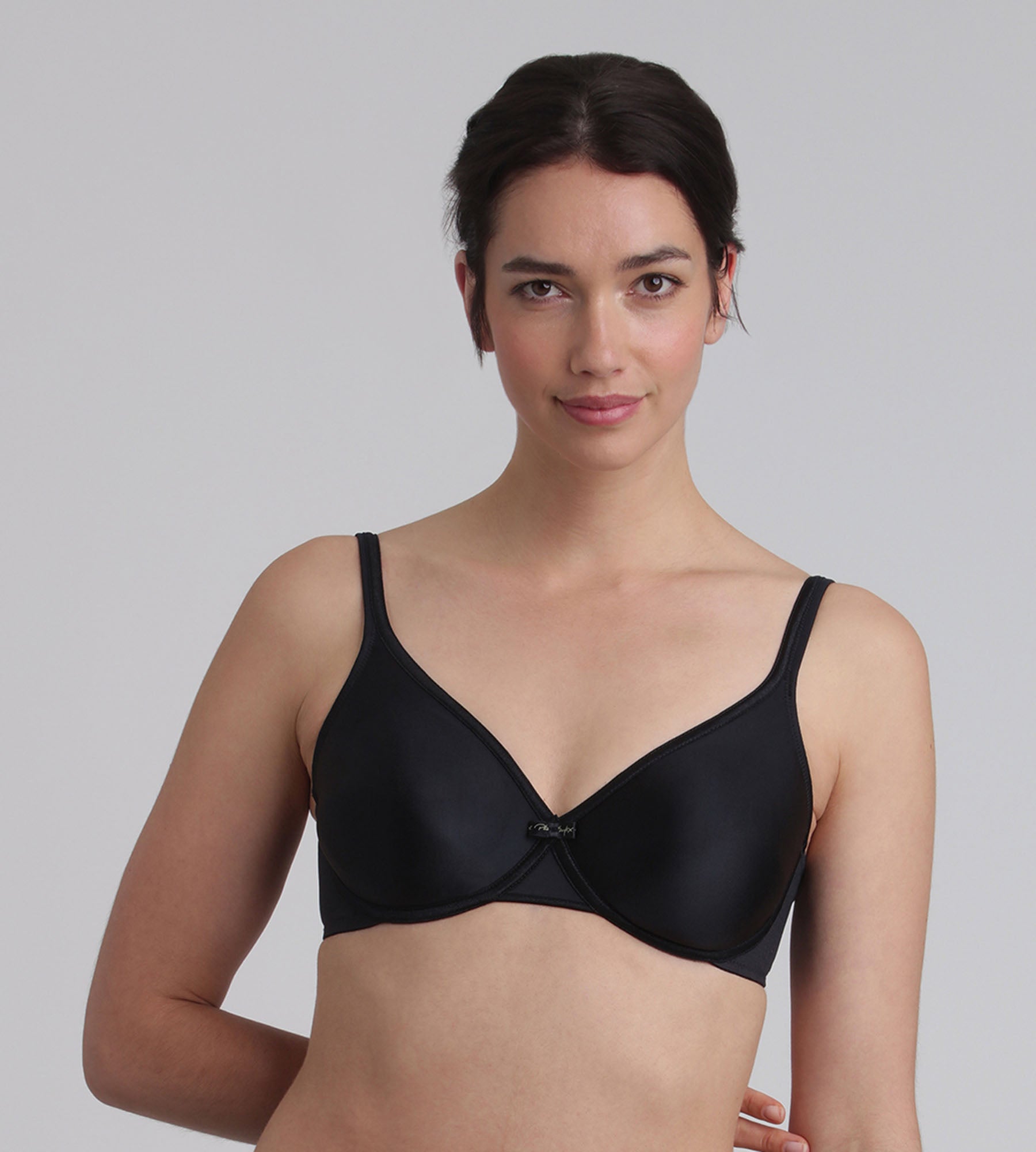 Playtex® Soutien-gorge avec armatures noir effet satiné Cœur Croisé Satiné