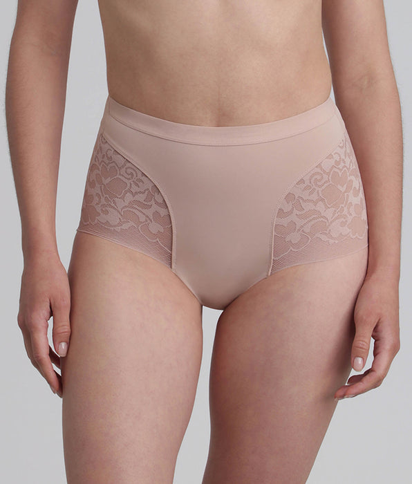 Playtex® Culotte taille haute beige Expert in Silhouette