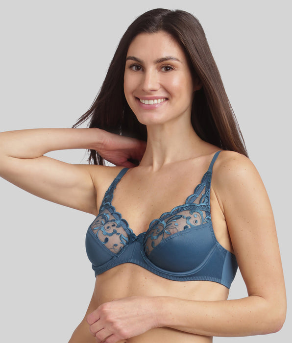Playtex® Soutien-gorge emboîtant avec armatures vert pin Essential Elegance Broderie
