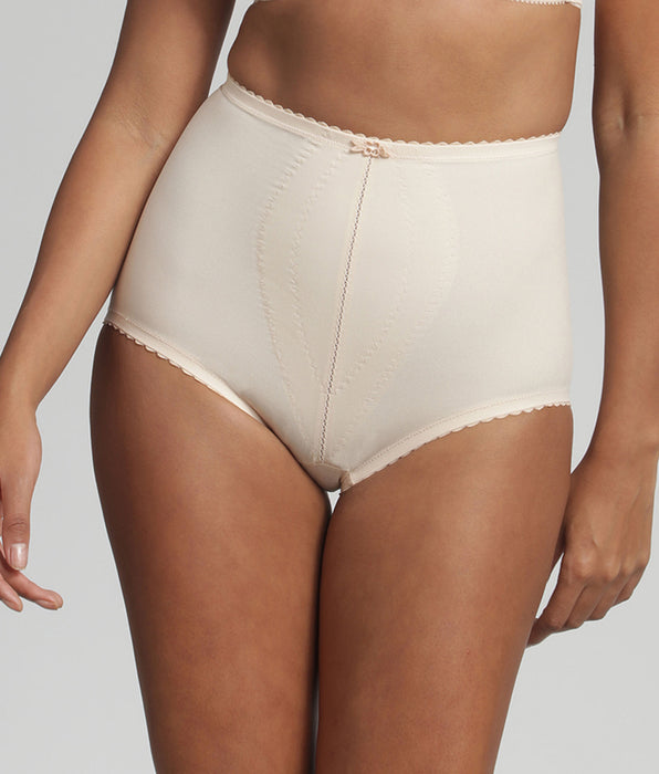 Playtex® Culotte gainante serre-taille beige Incroyable C'est une Gaine