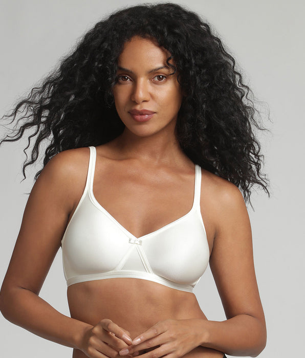 Playtex® Soutien-gorge sans armatures effet satiné ivoire Cœur Croisé Satiné